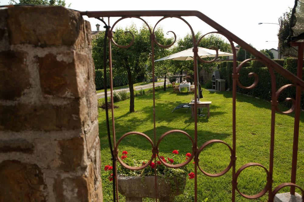 Casa Griunit Villa Capriva del Friuli Eksteriør bilde
